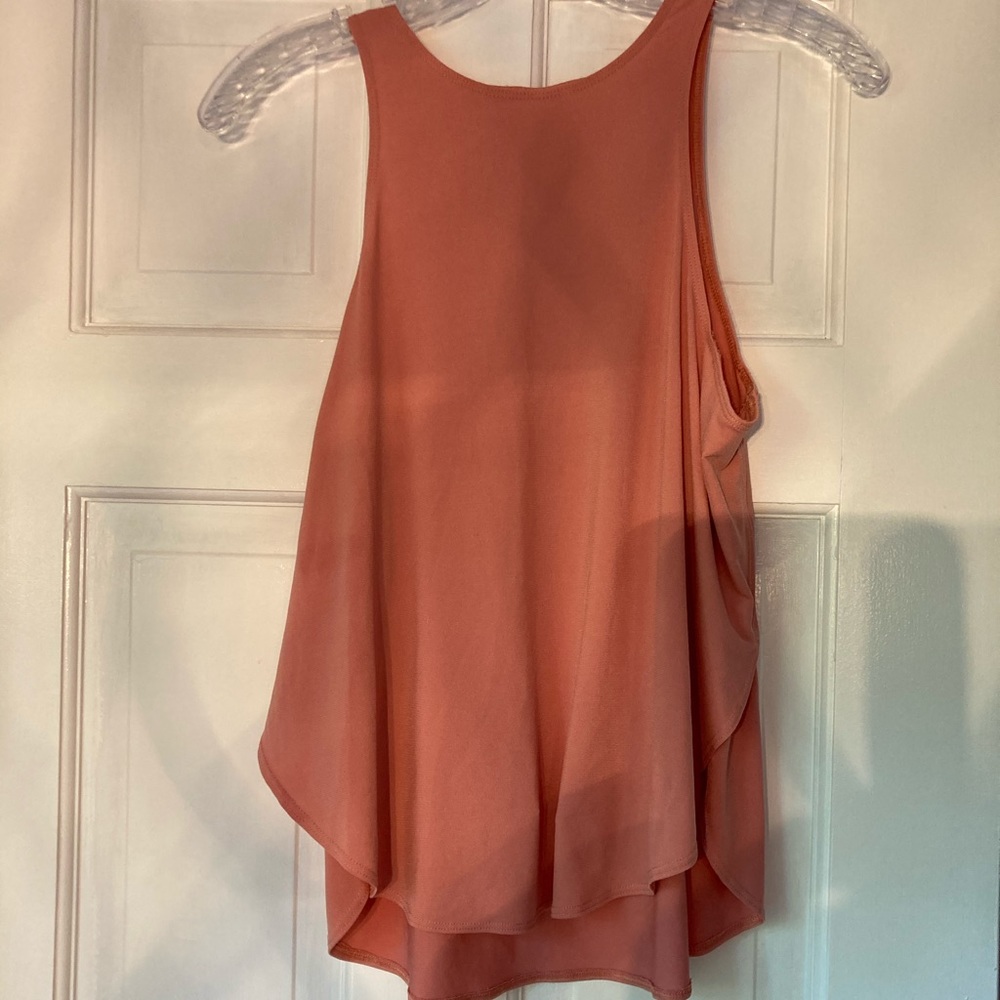 Fabletics peach/pink tank